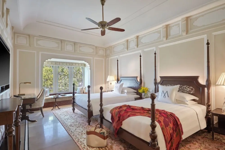 Deluxe Double Suite