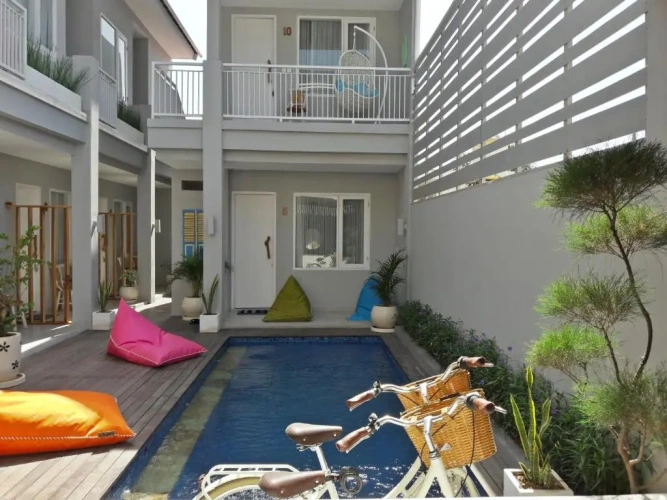 Standard room with balcony