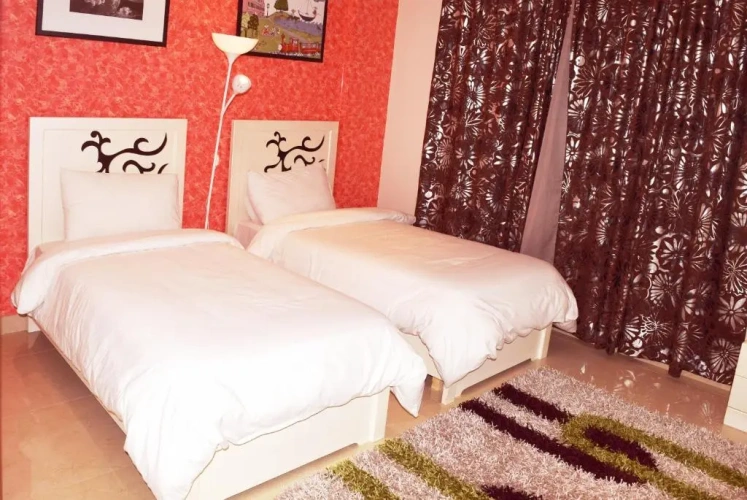 1 Bedroom Twin Apartment with balcony