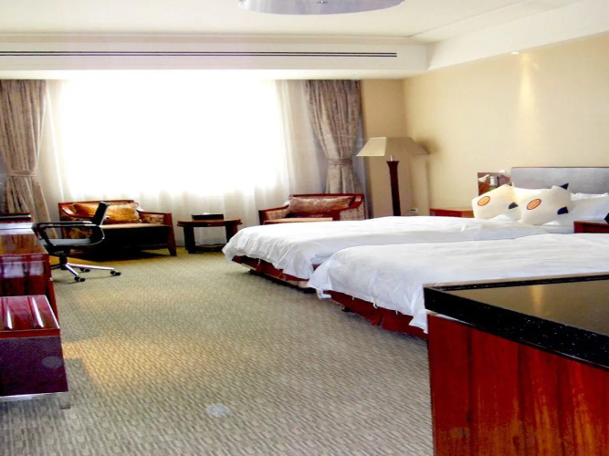 Yosemite Business Hotel
