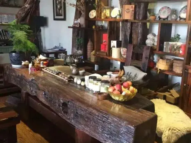 Shuhe Yanchao Hostel