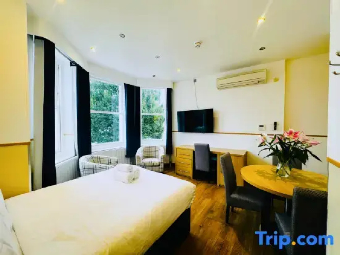 Grand Apartment