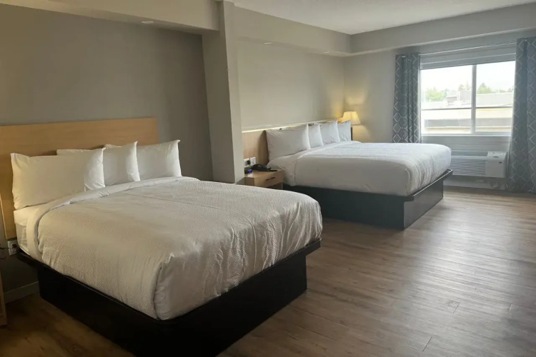 Baymont By Wyndham West Edmonton
