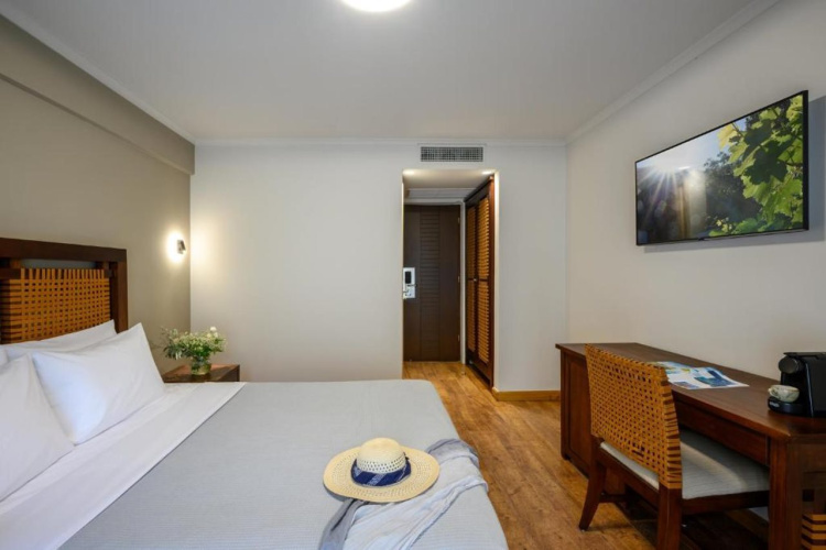 Enodia Hotel
