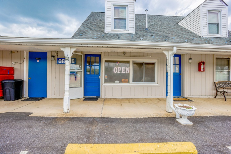 Relax Inn By Oyo Natural Bridge I-81 - Lexington, VA