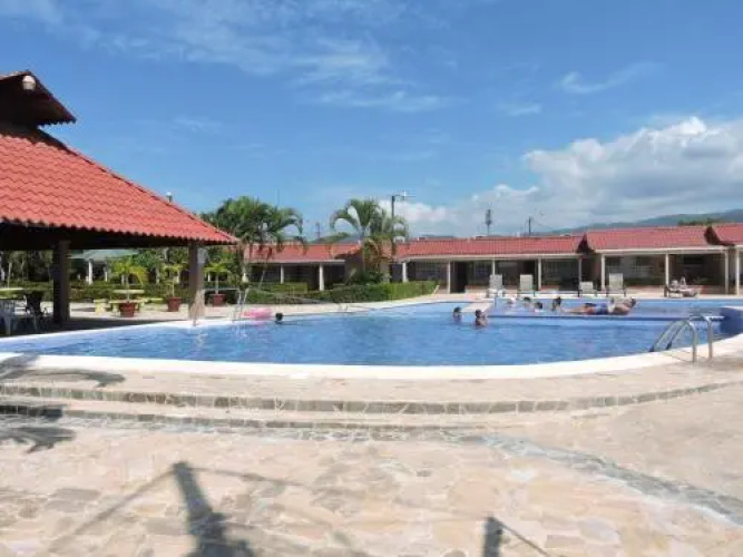 Alquiler de Villa/Condominio en Jacó