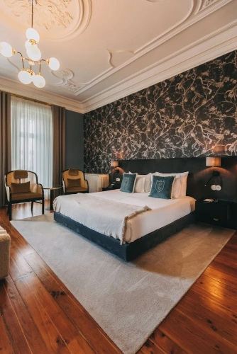 Royal room