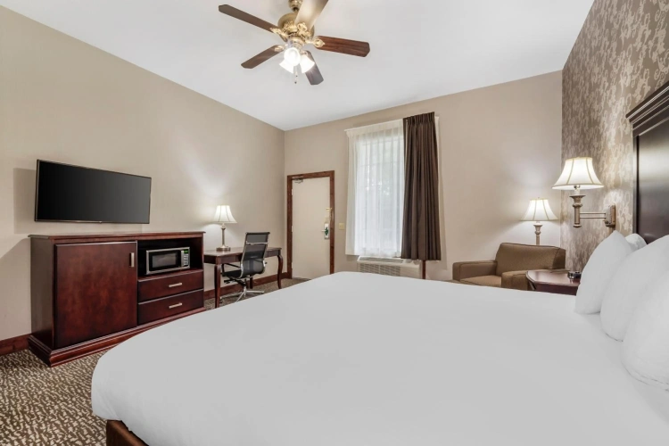 Guest rooms