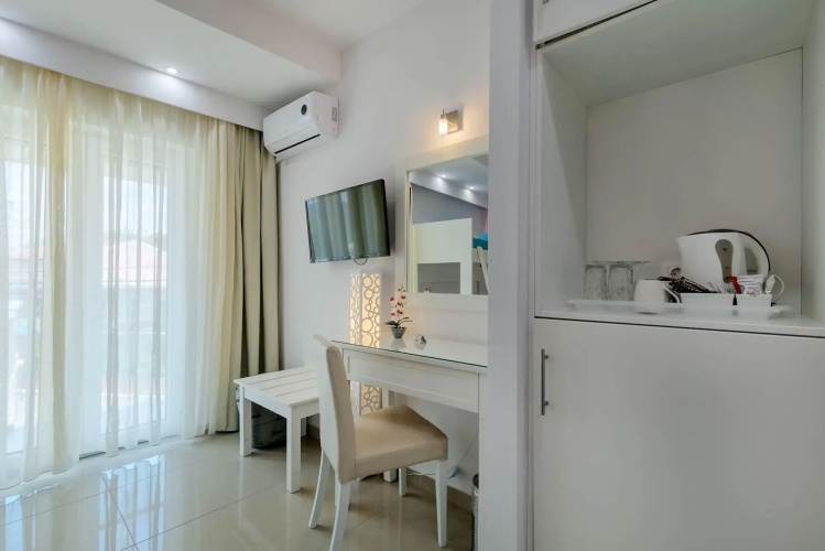 Palotel Gouvia Hotel