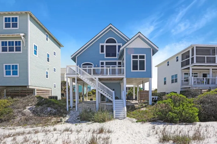 3 Bedrooms Cottage