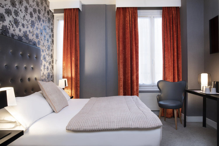 Hôtel Plaza Etoile