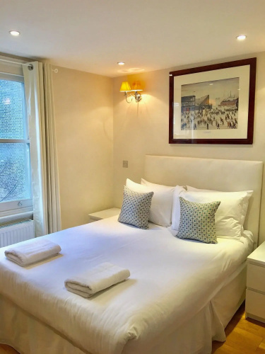 The Paramount Hotel
