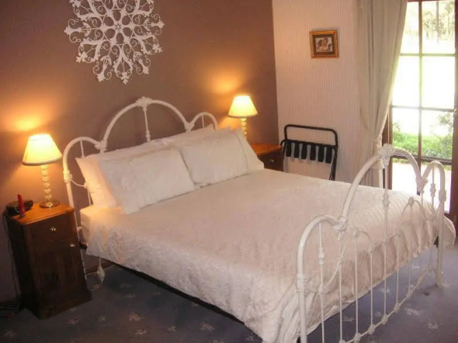 Rosedale Bed and Breakfast
