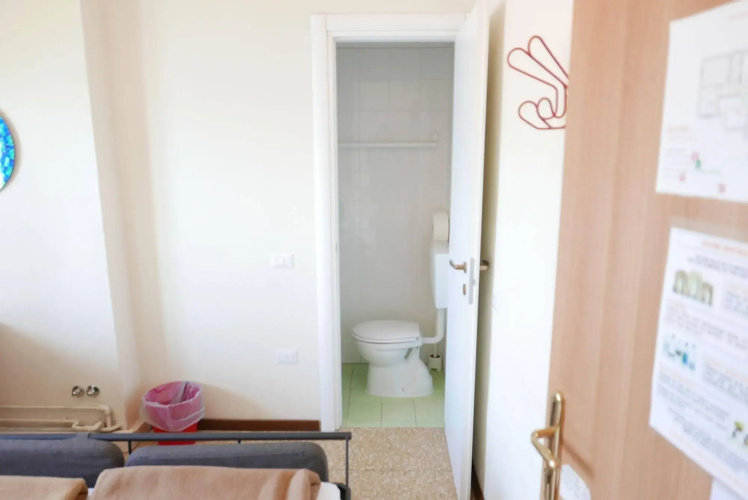 Lake Como Hostel