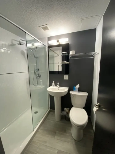 2 Bedrooms Quadruple Suite