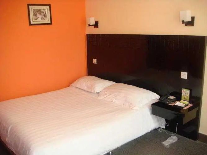 Motel 168 Aomen