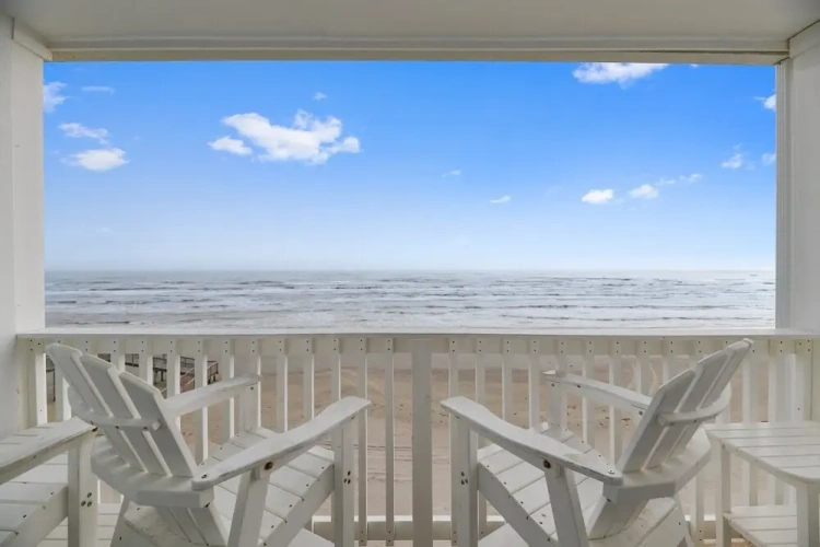 2 Bedrooms Standard room with balcony
