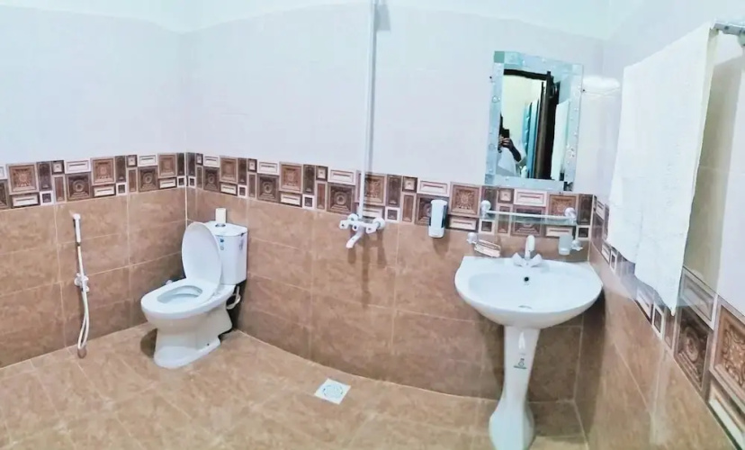 Subhan Palace Guest House Karachi