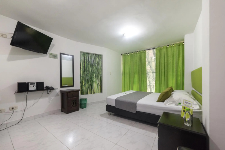 Ayenda 1230 Paradise Lleras