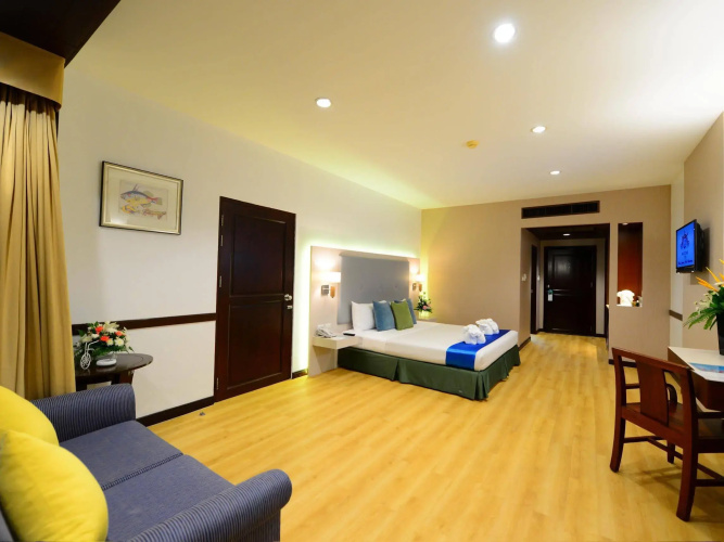 Boat Lagoon Resort