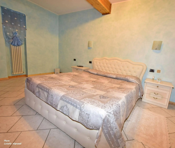 Hotel Diffuso Il Portichetto sulla collina a Vezio Perledo
