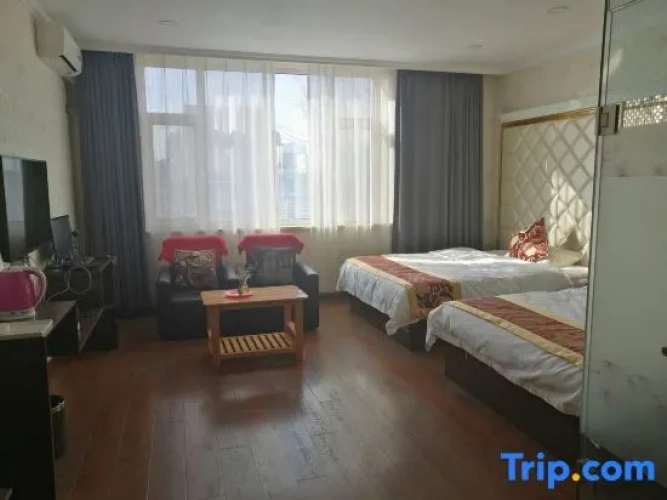 Deluxe Family room