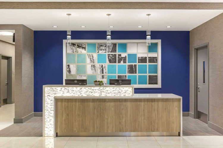 Cambria Hotel Niagara Falls photo 18