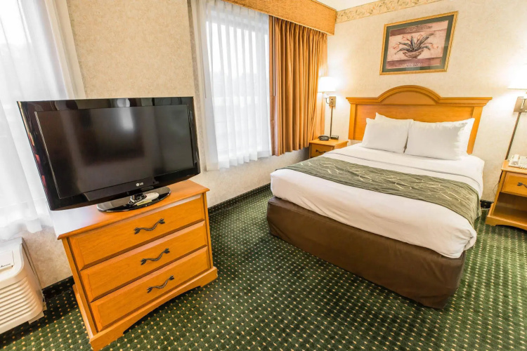 Spark by Hilton Wilmington