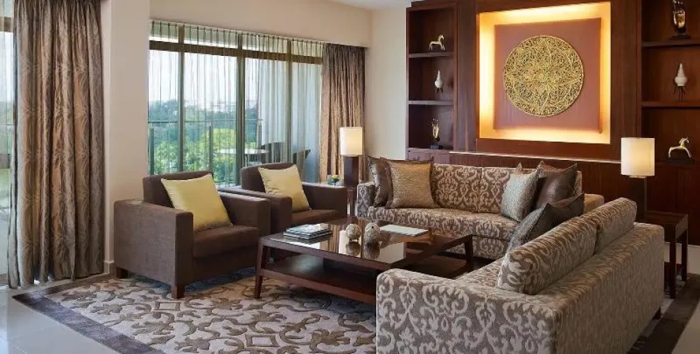 3 Bedrooms Apartment