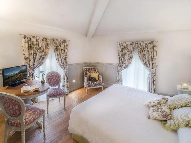 Superior Double room with view