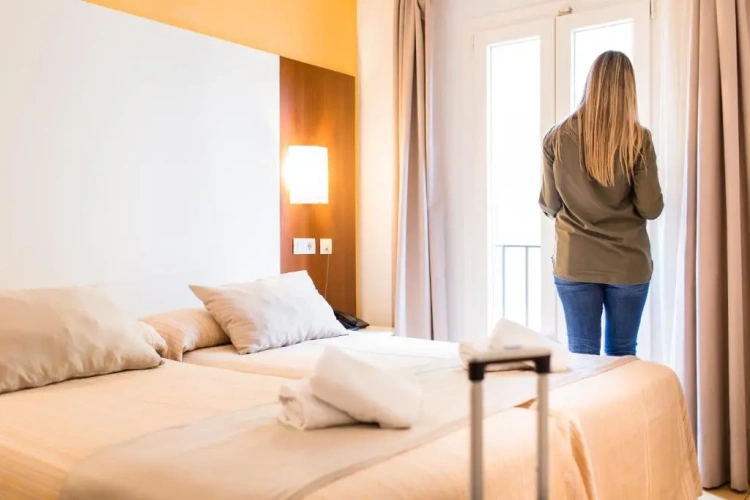 Standard Twin room