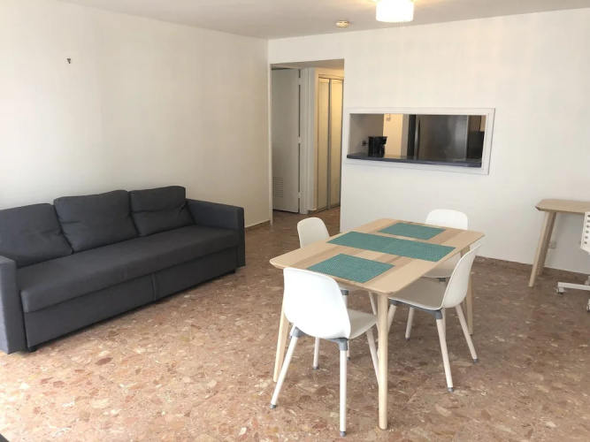 Coral Beach Front Studio Apartment