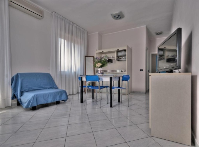 1 Bedroom Apartment