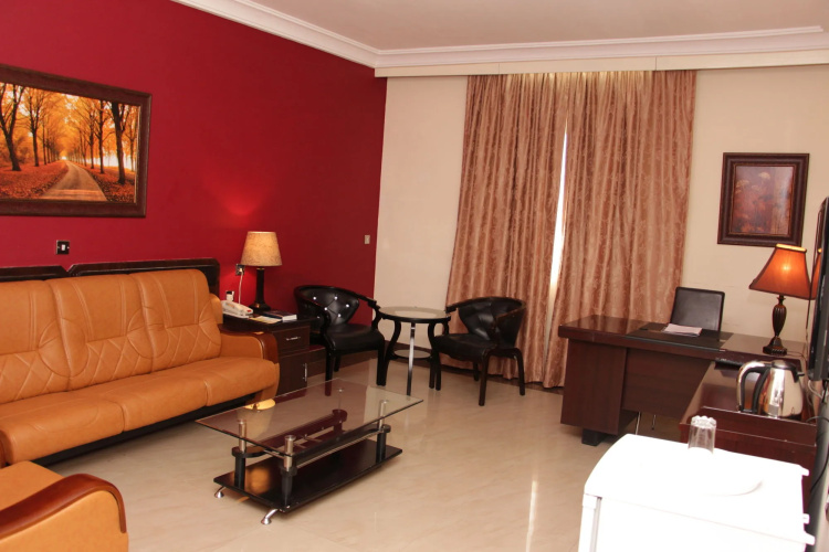 Agura Hotel