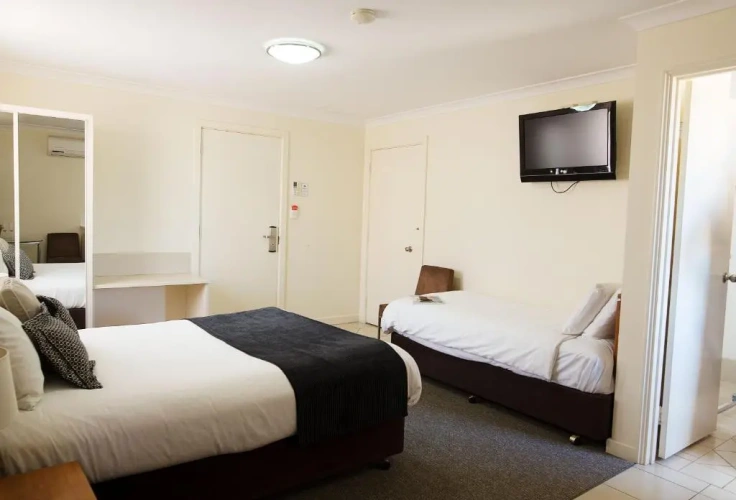 2 Bedrooms Suite