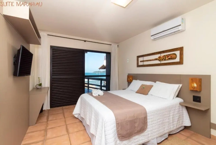 Deluxe Suite with balcony and with ocean view