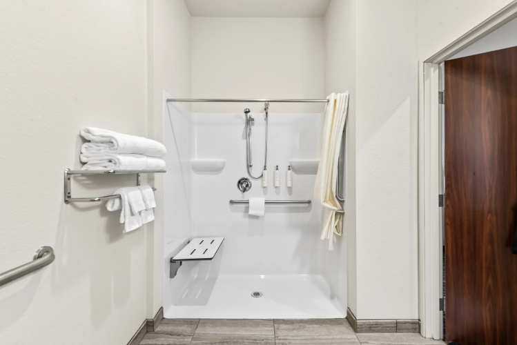 Cobblestone Hotel & Suites - Foley