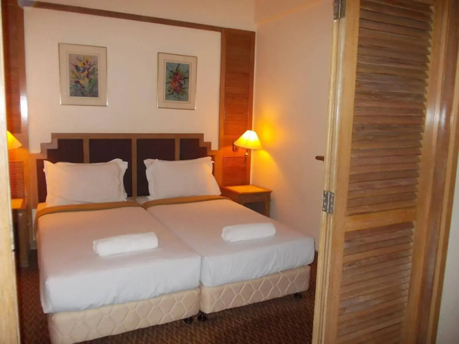 Everly Serviced Apartment
