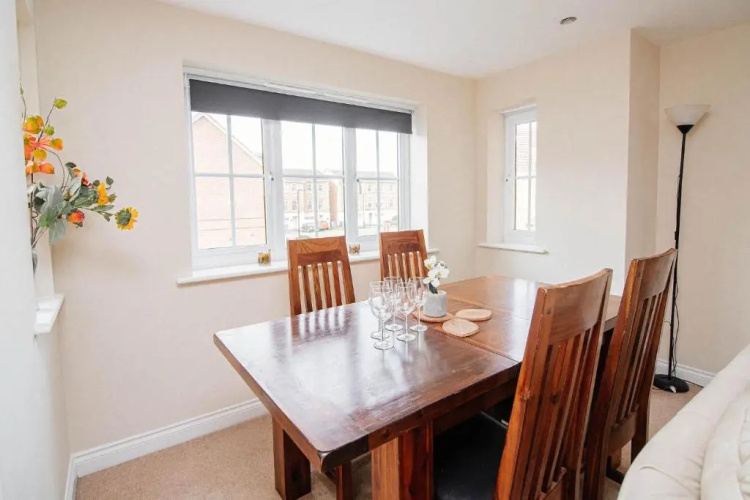 Sandall Apartment
