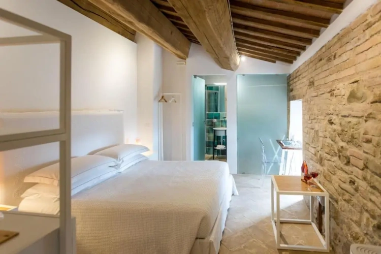 Classic Triple room