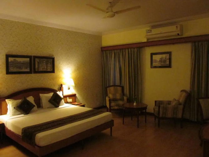 Hotel Hawa Mahal