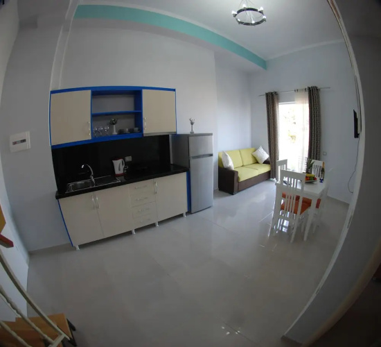 Crown Deluxe Apartments