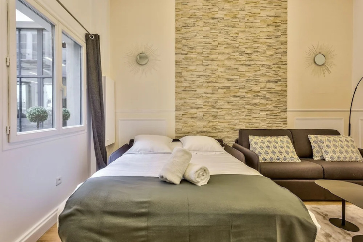 05 - Designed Parisian Flat