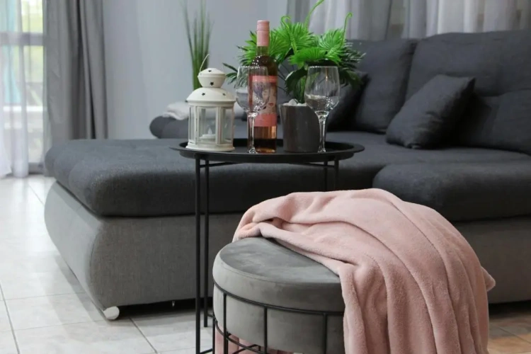 2 Bedrooms Cottage