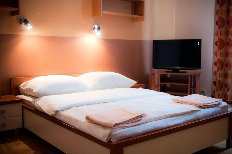 Brama Hostel