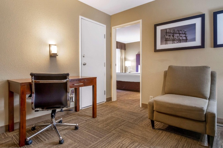 Double Suite