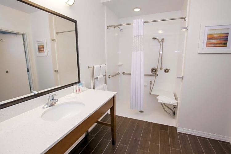 Accessible Double Studio
