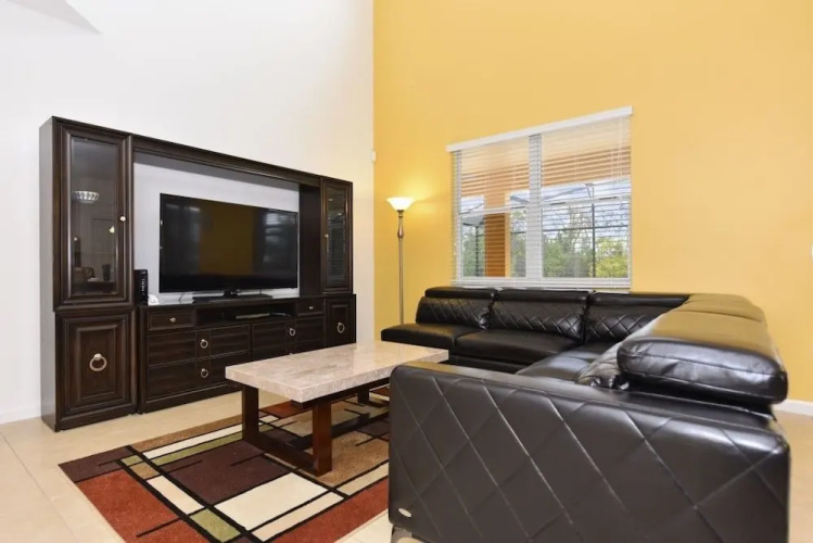 411&nbsp;Cabello&nbsp;Drive