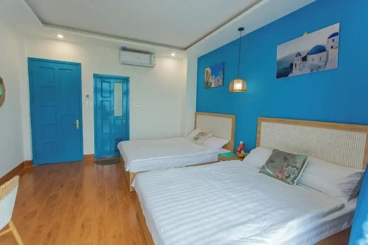 Standard Double Family room with balcony and with city view