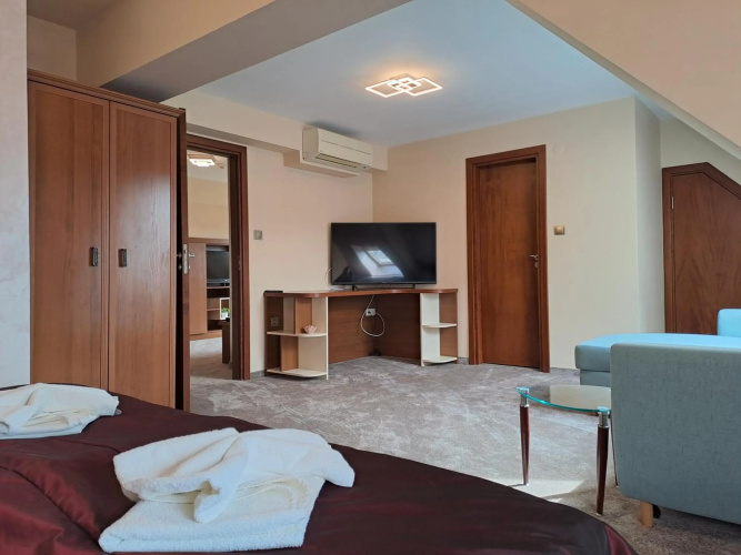 Contessa Hotel